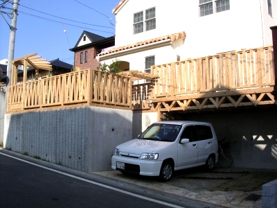 駐車場・車庫上 空中ウッドデッキ